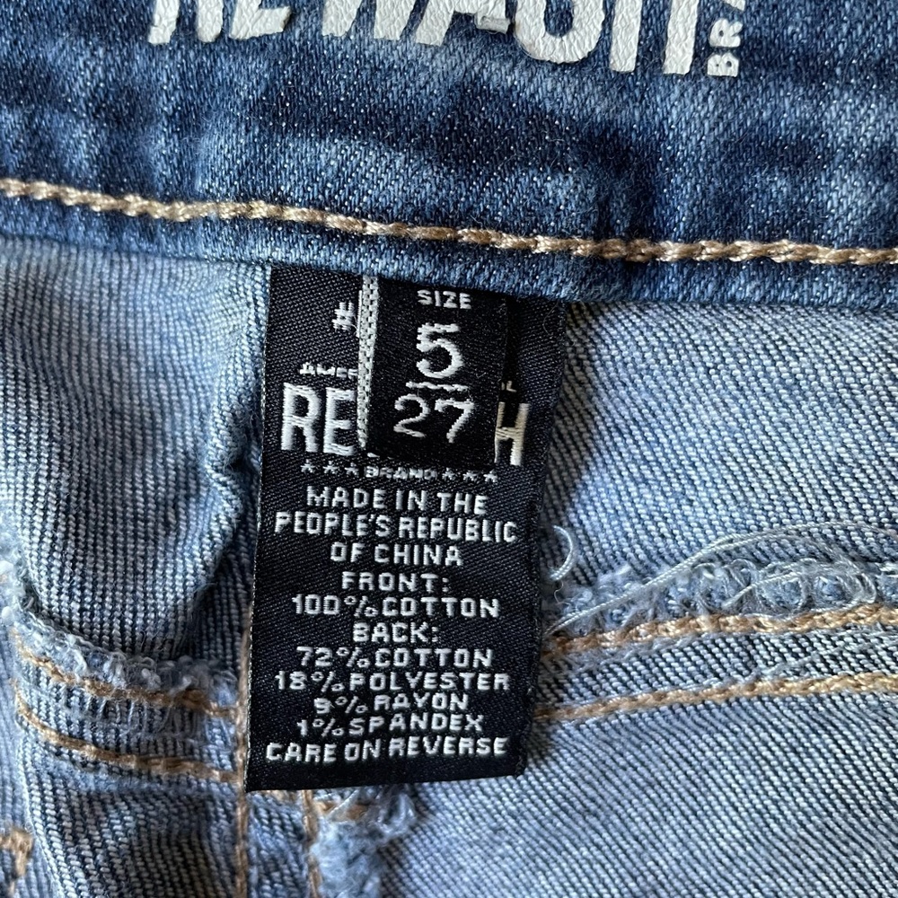 Vintage Reunion High Rise Distressed Denim Shorts Size 5 / 27 EUC - Picture 3 of 7